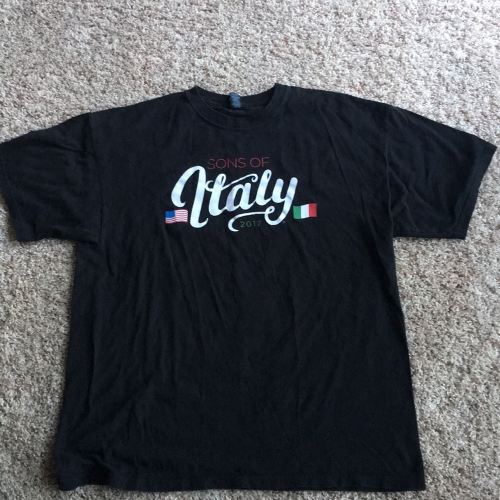 A black Sons of Italy T-Shirt